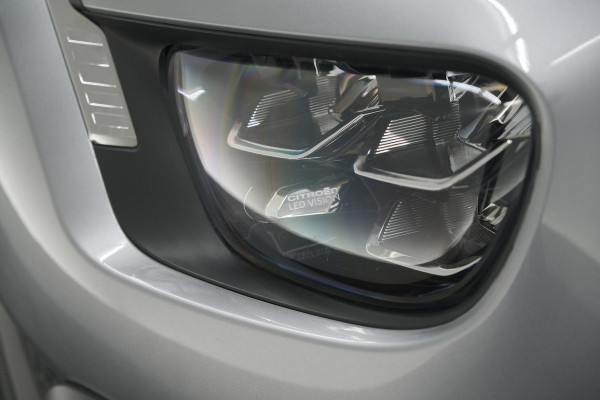 Citroën C3 PureTech 110 EAT6 Max | Camera | Parkeersensoren | Navigatie | Apple Carplay