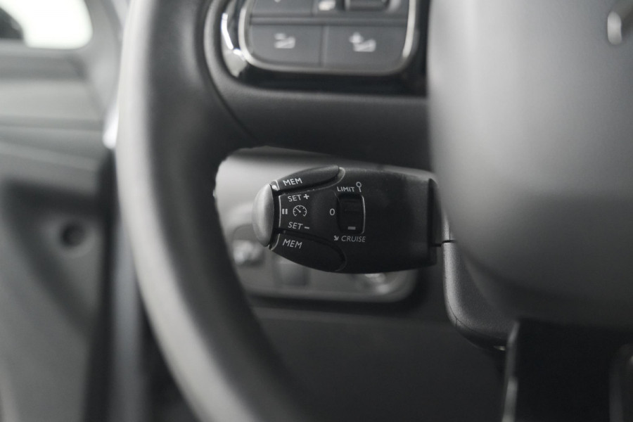 Citroën C3 PureTech 110 EAT6 Max | Camera | Parkeersensoren | Navigatie | Apple Carplay