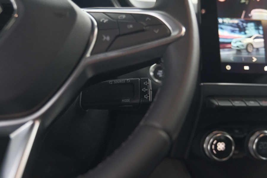 Renault Captur TCe 90 Techno | 360 Camera | 9.3 Inch Grootscherm | Apple Carplay | Navigatie