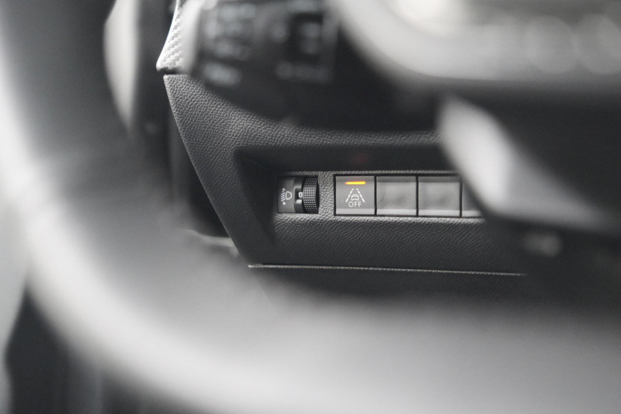Peugeot 208 PureTech 100 EAT8 Allure Pack | Camera | Apple Carplay | Parkeersensoren