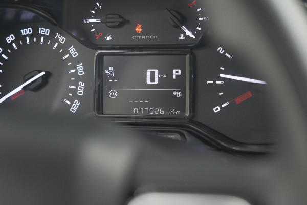 Citroën C3 PureTech 110 EAT6 Max | Apple Carplay | Parkeersensoren | Climate Control | 16 Inch Lichtmetalen Velgen