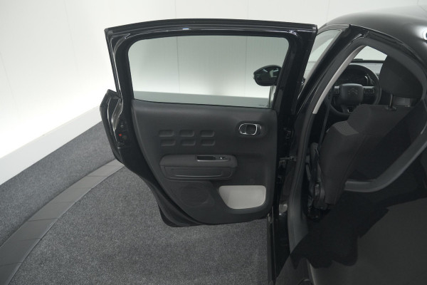 Citroën C3 PureTech 110 EAT6 Max | Apple Carplay | Parkeersensoren | Climate Control | 16 Inch Lichtmetalen Velgen