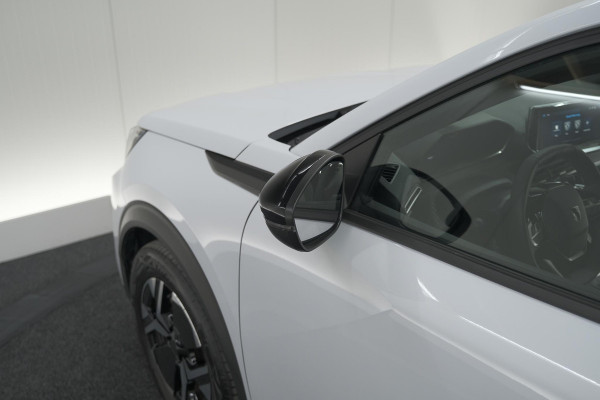 Peugeot 2008 PureTech 100 Allure | Camera | Navigatie | Parkeersensoren | Apple Carplay