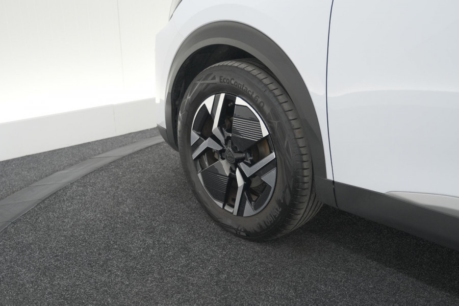 Peugeot 2008 PureTech 100 Allure | Camera | Navigatie | Parkeersensoren | Apple Carplay