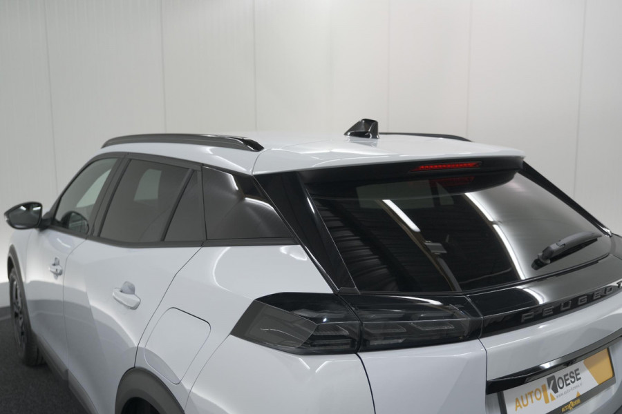 Peugeot 2008 PureTech 100 Allure | Camera | Navigatie | Parkeersensoren | Apple Carplay