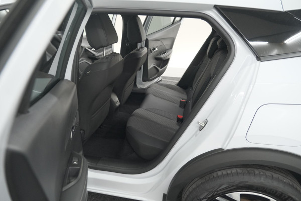 Peugeot 2008 PureTech 100 Allure | Camera | Navigatie | Parkeersensoren | Apple Carplay