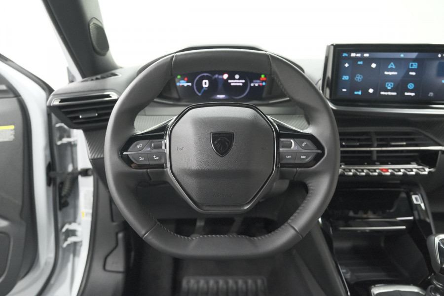 Peugeot 2008 PureTech 100 Allure | Camera | Navigatie | Parkeersensoren | Apple Carplay