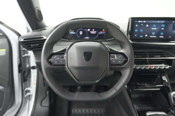 Peugeot 2008 PureTech 100 Allure | Camera | Navigatie | Parkeersensoren | Apple Carplay