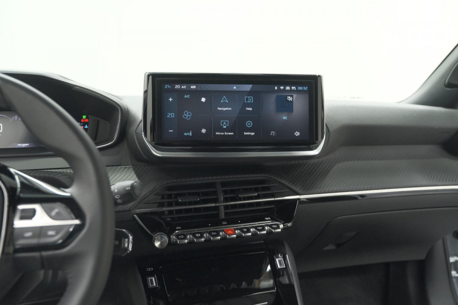 Peugeot 2008 PureTech 100 Allure | Camera | Navigatie | Parkeersensoren | Apple Carplay