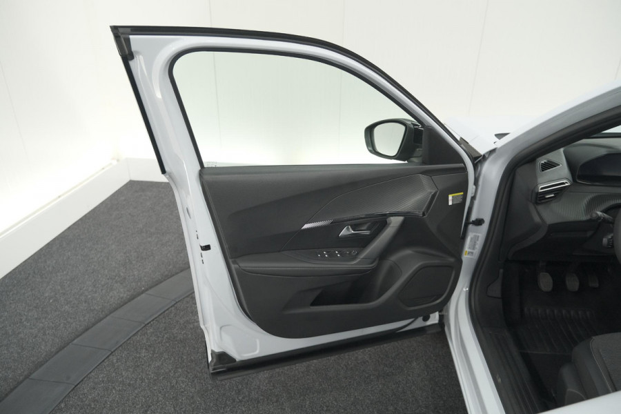 Peugeot 2008 PureTech 100 Allure | Camera | Navigatie | Parkeersensoren | Apple Carplay