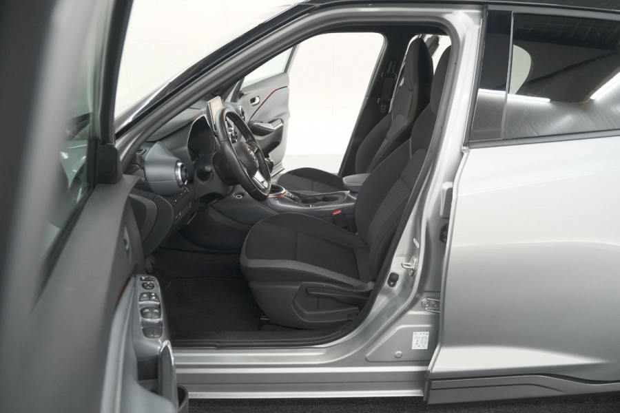 Nissan Juke 1.0 DIG-T Premiere Edition | Trekhaak | Camera | Apple Carplay | Parkeersensoren