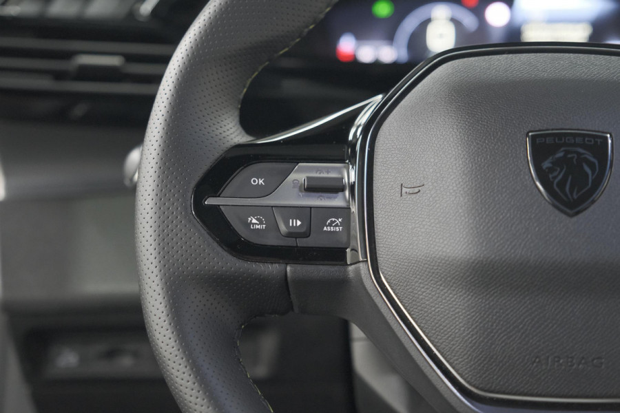 Peugeot 408 PureTech 130 EAT8 GT | 360 Camera | Adaptieve Cruise Control | Elektronische Kofferklep | Apple Carplay