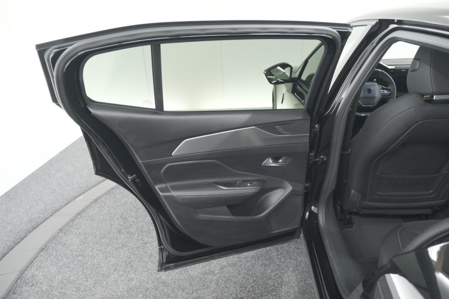 Peugeot 408 PureTech 130 EAT8 GT | 360 Camera | Adaptieve Cruise Control | Elektronische Kofferklep | Apple Carplay