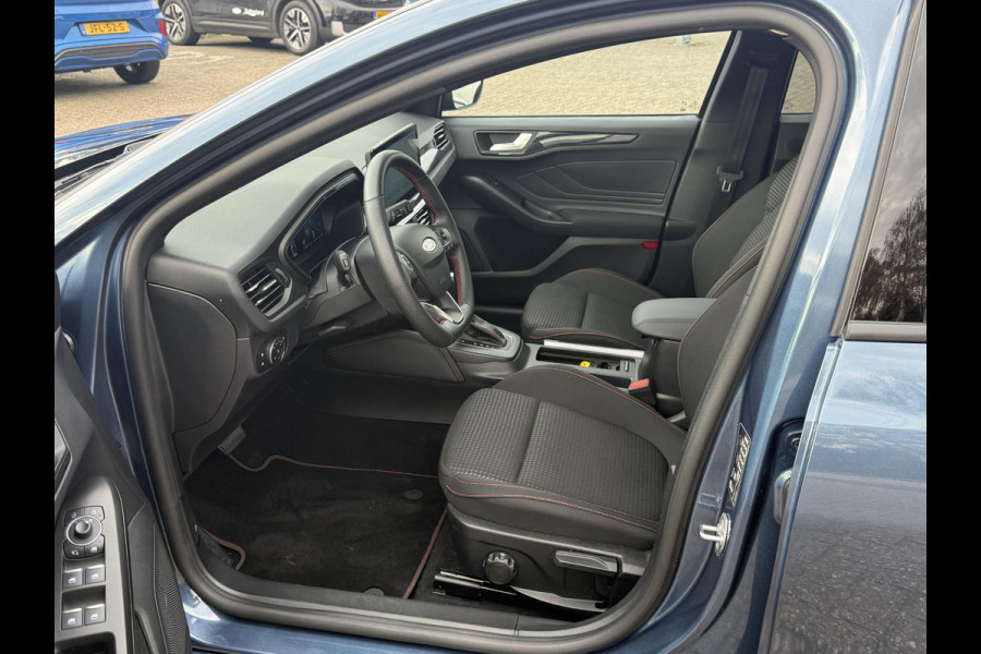 Ford FOCUS Wagon 1.0 EcoBoost Hybrid ST Line X 155pk | Trekhaak afneembaar | Panoramadak | Bang&Olufsen | Adaptive cruise control | Winter Pack | All season banden | Camera