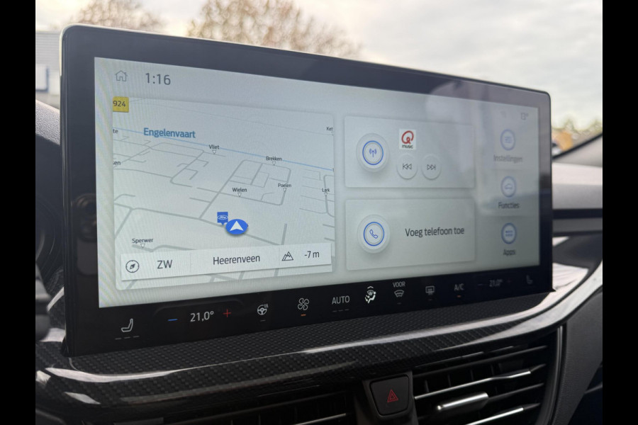 Ford FOCUS Wagon 1.0 EcoBoost Hybrid ST Line X 155pk | Trekhaak afneembaar | Panoramadak | Bang&Olufsen | Adaptive cruise control | Winter Pack | All season banden | Camera