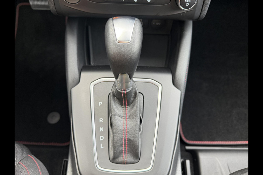 Ford FOCUS Wagon 1.0 EcoBoost Hybrid ST Line X 155pk | Trekhaak afneembaar | Panoramadak | Bang&Olufsen | Adaptive cruise control | Winter Pack | All season banden | Camera