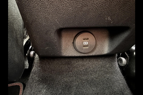 Ford FOCUS Wagon 1.0 EcoBoost Hybrid ST Line X 155pk | Trekhaak afneembaar | Panoramadak | Bang&Olufsen | Adaptive cruise control | Winter Pack | All season banden | Camera