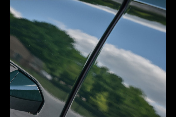 Audi Q8 60 TFSI e QUATTRO PRO LINE S COMPETITION | PANORAMADAK | 4 WIEL BESTURING | ALCANTARA HEMEL | AMBIANCE VERLICHTING | STOELMASSAG