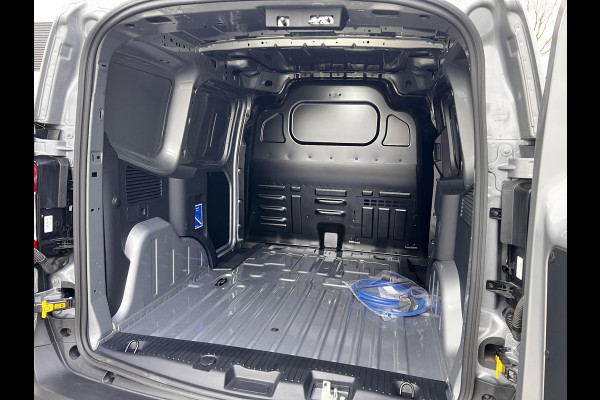 Ford E-Transit Courier Limited 44 kWh 136pk | Winterpack | Verlengde fabrieks garantie tot 08-2029