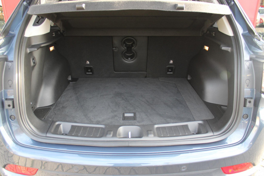 Jeep Compass 4xe 240PK Plug-in Hybrid ELECTRIC S | PANORAMSICH SCHUIF/KANTEL DAK | STOEL/STUUR VERWARMING | ALL SEASON BANDEN | 19" LICHTMETALEN VELGEN "GLOSSY BLACK" | ELEKTRISCH BEDIENBARE BESTUURDERSSTOEL | LEDEREN BEKLEDING | ADAPTIVE CRUISE CONTROL | NAVIGATIE | DRAADLOZE APPLE CARPLAY/ANDROID AUTO | DRAADLOZE TELEFOONLADER | DAB+ RADIO | ELEKTRISCH BEDIENBARE ACHTERKLEP | ACHTERUITRIJ CAMERA | KEYLESS ENTRY/START |