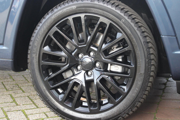 Jeep Compass 4xe 240PK Plug-in Hybrid ELECTRIC S | PANORAMSICH SCHUIF/KANTEL DAK | STOEL/STUUR VERWARMING | ALL SEASON BANDEN | 19" LICHTMETALEN VELGEN "GLOSSY BLACK" | ELEKTRISCH BEDIENBARE BESTUURDERSSTOEL | LEDEREN BEKLEDING | ADAPTIVE CRUISE CONTROL | NAVIGATIE | DRAADLOZE APPLE CARPLAY/ANDROID AUTO | DRAADLOZE TELEFOONLADER | DAB+ RADIO | ELEKTRISCH BEDIENBARE ACHTERKLEP | ACHTERUITRIJ CAMERA | KEYLESS ENTRY/START |