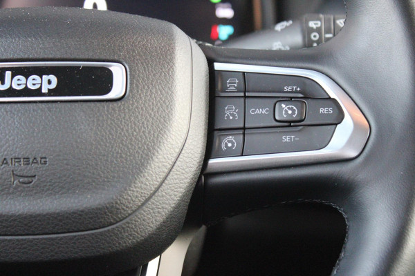 Jeep Compass 4xe 240PK Plug-in Hybrid ELECTRIC S | PANORAMSICH SCHUIF/KANTEL DAK | STOEL/STUUR VERWARMING | ALL SEASON BANDEN | 19" LICHTMETALEN VELGEN "GLOSSY BLACK" | ELEKTRISCH BEDIENBARE BESTUURDERSSTOEL | LEDEREN BEKLEDING | ADAPTIVE CRUISE CONTROL | NAVIGATIE | DRAADLOZE APPLE CARPLAY/ANDROID AUTO | DRAADLOZE TELEFOONLADER | DAB+ RADIO | ELEKTRISCH BEDIENBARE ACHTERKLEP | ACHTERUITRIJ CAMERA | KEYLESS ENTRY/START |