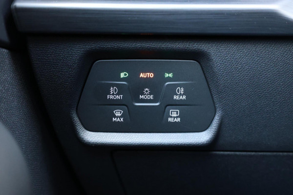 CUPRA Leon 2.0 TSI VZ 300+PK LED/VIRTUAL/SFEER/PANO/HALF LEER+S.VERWARMING/19"/CAM/ACC/ECC/12 MDN GARANTIE!