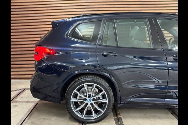 BMW X3 XDrive30e High Executive | Shadow Line | M-Sport | Pano | 20' inch | LED | Camera