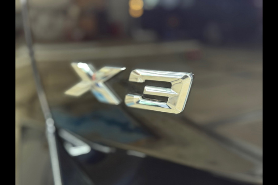 BMW X3 XDrive30e High Executive | Shadow Line | M-Sport | Pano | 20' inch | LED | Camera