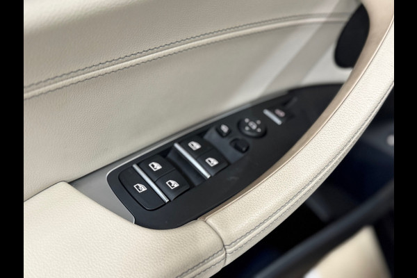 BMW X3 XDrive30e High Executive | Shadow Line | M-Sport | Pano | 20' inch | LED | Camera