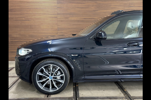BMW X3 XDrive30e High Executive | Shadow Line | M-Sport | Pano | 20' inch | LED | Camera