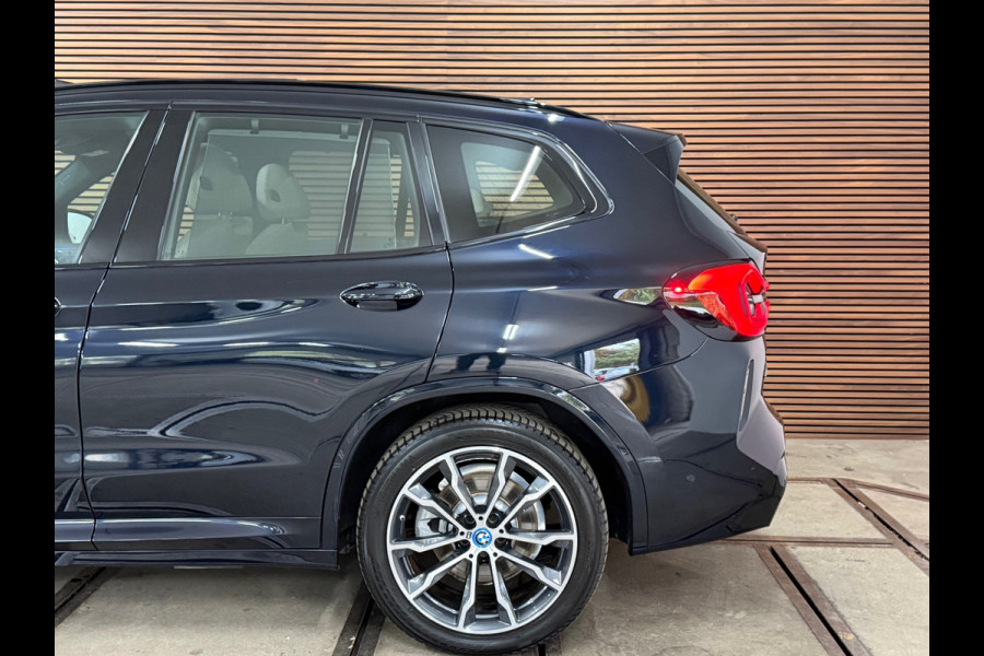 BMW X3 XDrive30e High Executive | Shadow Line | M-Sport | Pano | 20' inch | LED | Camera