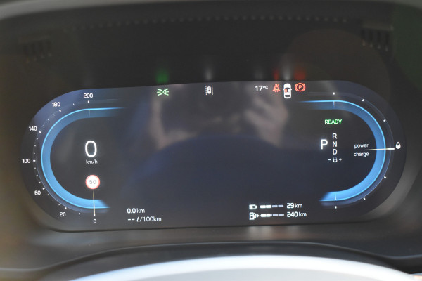 Volvo XC60 T8 AWD 455PK Plug-in Hybrid Ultra Dark | B&W | Luchtvering | HUD | Massage | Trekhaak | Stoelkoeling |