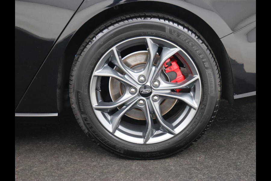 Ford Focus 1.5 EcoBoost ST Line X | Adaptive cruise | Camera | Carplay | Digital Cockpit | Climate control | Parkeerhulp | Full LED | Keyless