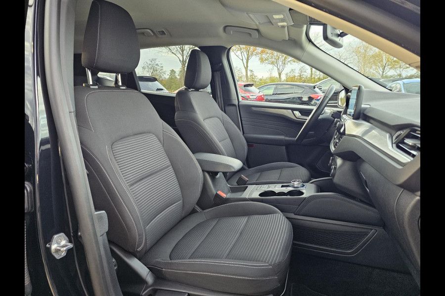 Ford Kuga 2.5 PHEV Titanium 225 pk | Wegklapbare trekhaak | Keyless entry | PDC v+a | Achteruitrijcamera | Lane assist | Climate control