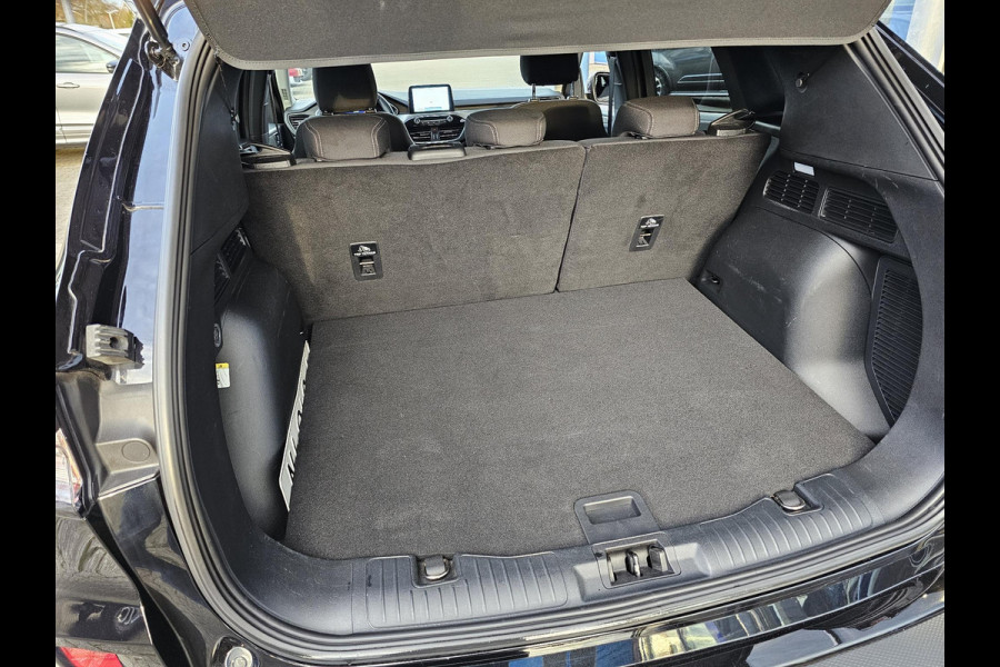 Ford Kuga 2.5 PHEV Titanium 225 pk | Wegklapbare trekhaak | Keyless entry | PDC v+a | Achteruitrijcamera | Lane assist | Climate control