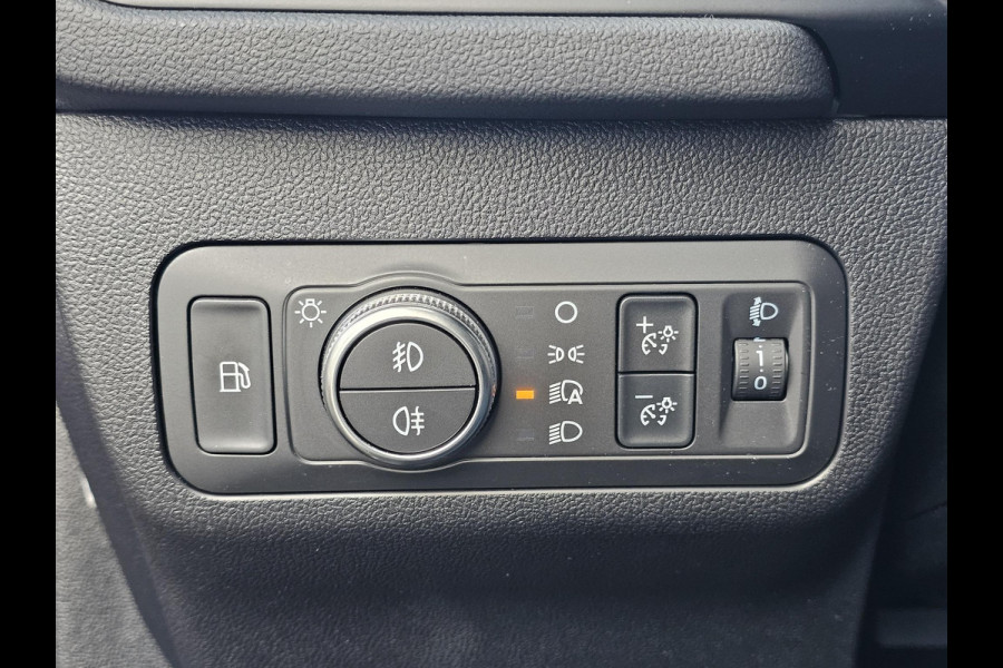 Ford Kuga 2.5 PHEV Titanium 225 pk | Wegklapbare trekhaak | Keyless entry | PDC v+a | Achteruitrijcamera | Lane assist | Climate control