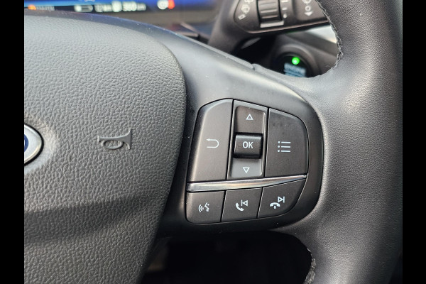 Ford Kuga 2.5 PHEV Titanium 225 pk | Wegklapbare trekhaak | Keyless entry | PDC v+a | Achteruitrijcamera | Lane assist | Climate control