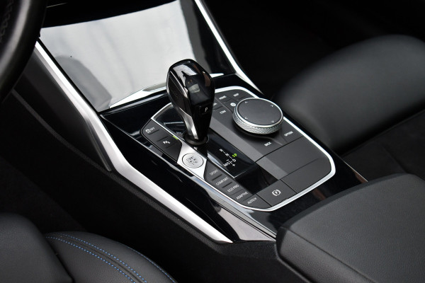 BMW 3 Serie Touring M340d xDrive Pano ACC HiFi El-zetels Adp-onderstel 19inch