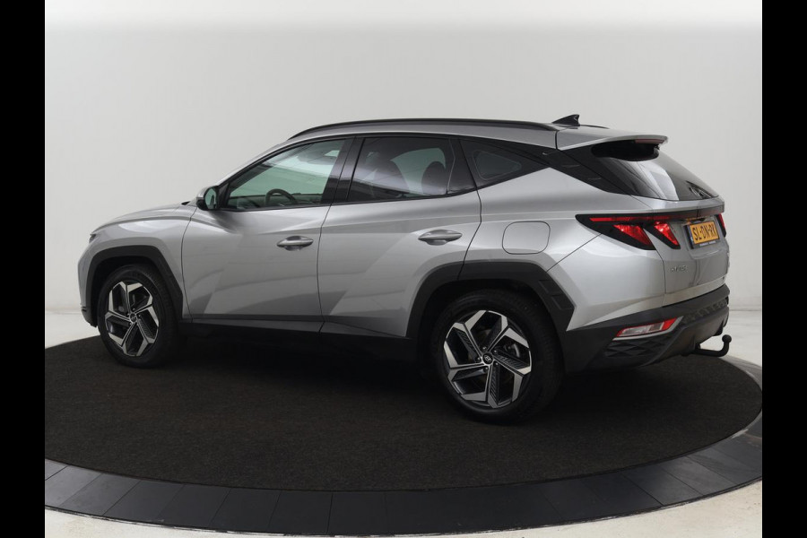 Hyundai Tucson 1.6 T-GDI PHEV Comfort 4WD | Trekhaak | Carplay | Adaptive cruise | Camera | Climate control | Digital Cockpit | 19'' | Parkeerhulp | Bluetooth | Plug In