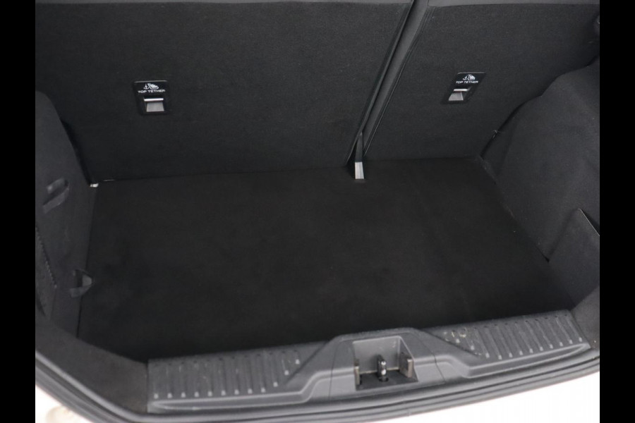 Ford Fiesta 1.0 EcoBoost ST-Line | Panoramadak | Camera | Carplay | Full LED | Verwarmde voorruit | Navigatie | Climate control | Cruise control | Parkeerhulp | Bluetooth