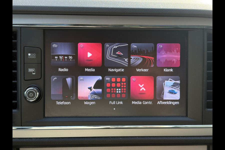 Seat León ST 1.4 EcoTSI Xcellence Business Intense l Pano l Virtual l ACC l Xenon LED l Navi l Climate l