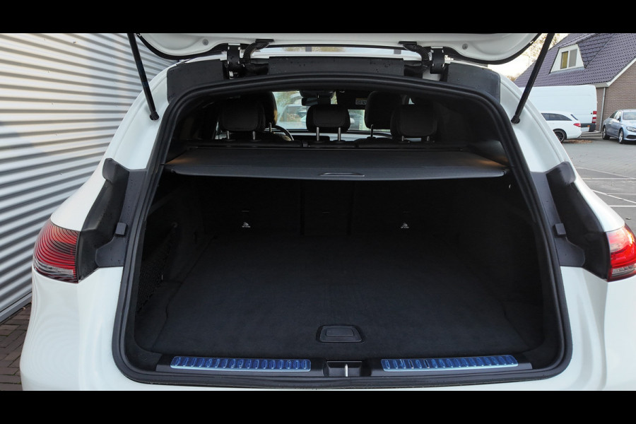 Mercedes-Benz EQC 400 4MATIC Premium Plus 80 kWh vol vol trekhaak lage km