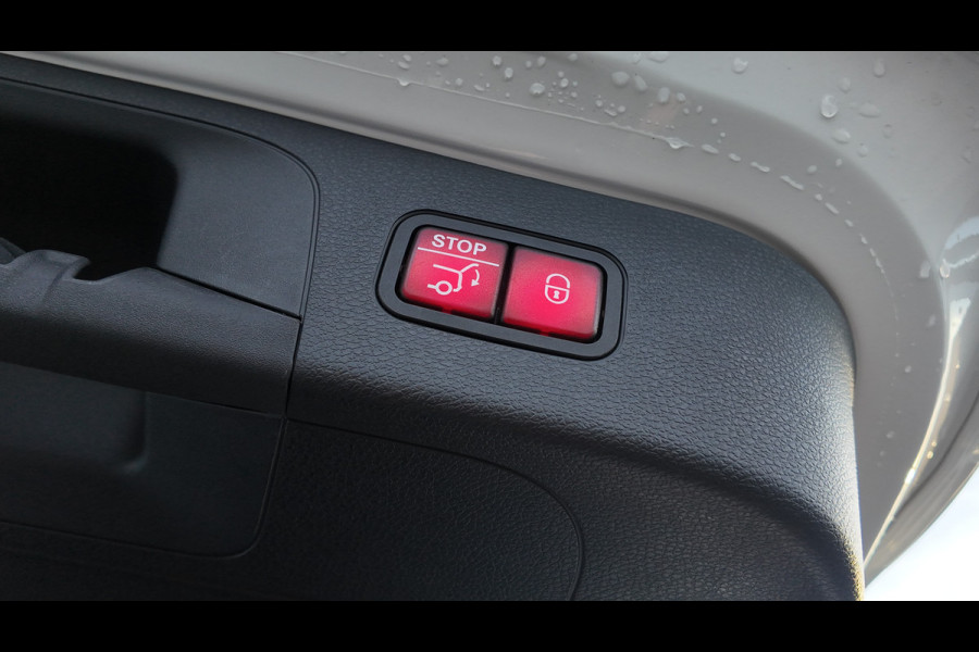 Mercedes-Benz EQC 400 4MATIC Premium Plus 80 kWh vol vol trekhaak lage km