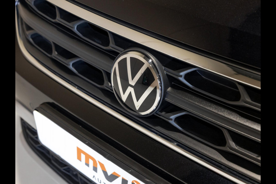 Volkswagen T-Roc 1.5 TSI Life Edition / 150pk / Stoel en stuurverwarming / Achteruitrij camera /