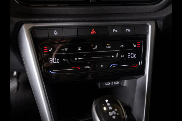 Volkswagen T-Roc 1.5 TSI Life Edition / 150pk / Stoel en stuurverwarming / Achteruitrij camera /