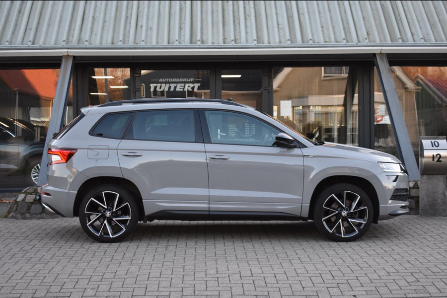 Škoda Karoq 1.5 TSI ACT Sportline MJ21 | TREKHAAK | PANO | APPLE CARPLAY | SFEERVERLICHTING | ANDROID AUTO | DEALER OND. | CANTON