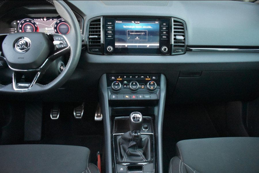 Škoda Karoq 1.5 TSI ACT Sportline MJ21 | TREKHAAK | PANO | APPLE CARPLAY | SFEERVERLICHTING | ANDROID AUTO | DEALER OND. | CANTON