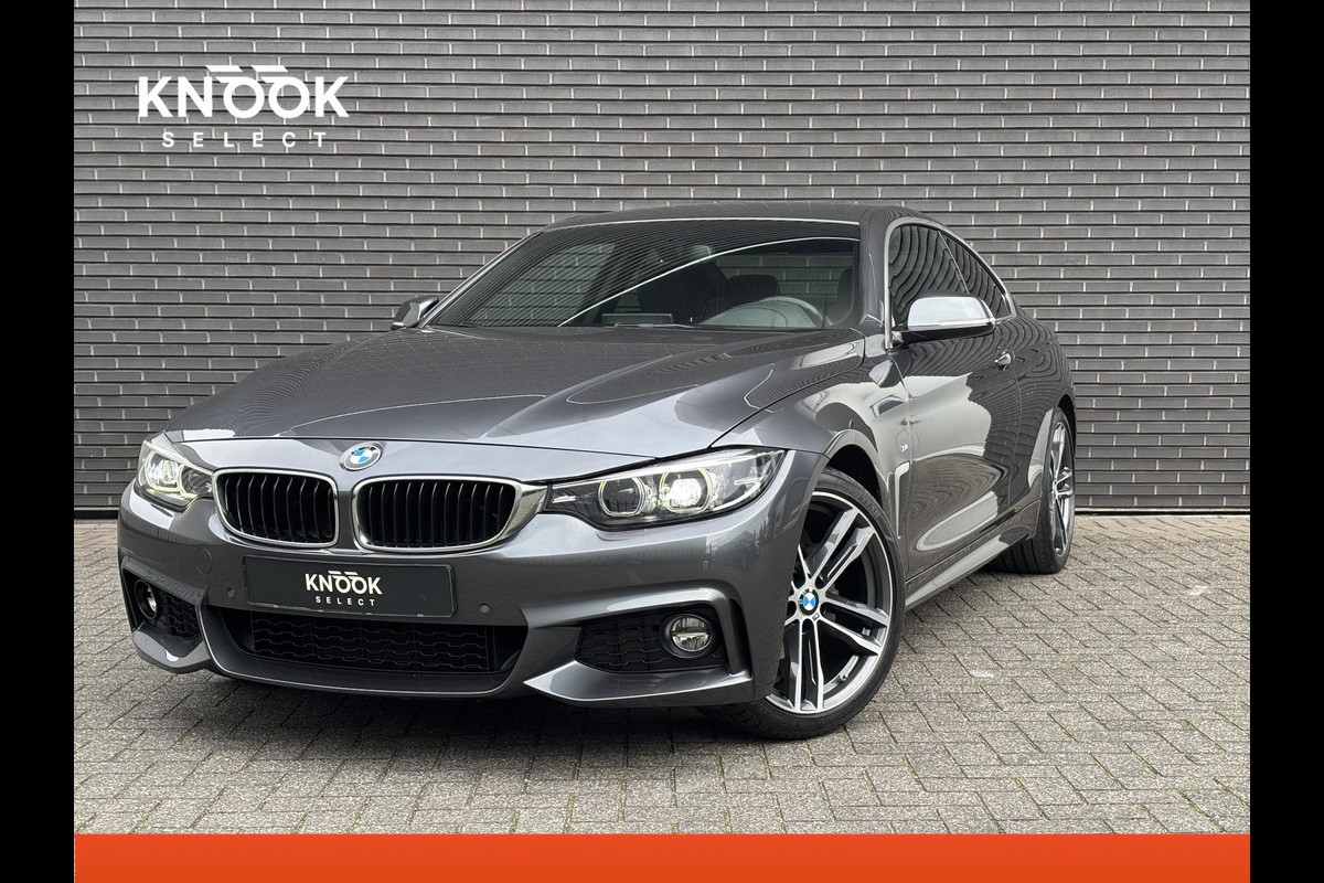 BMW 4 Serie Coupé 420i High Executive M Sport Pakket Automaat / Navigatie Professional / Leder / 19 Inch / Stoelverwarming / Multifunctioneel Instrumentendisplay / Shadow Line / Climate Control / Parkeersensoren voor+achter / Neerklapbare Achterbank