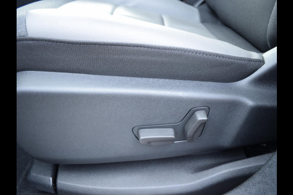 Citroën C5 Aircross 1.2 PureTech Business Plus 130 PK | SCHUIF / KANTELDAK | AUTOMAAT | SENSOREN MET CAMERA |